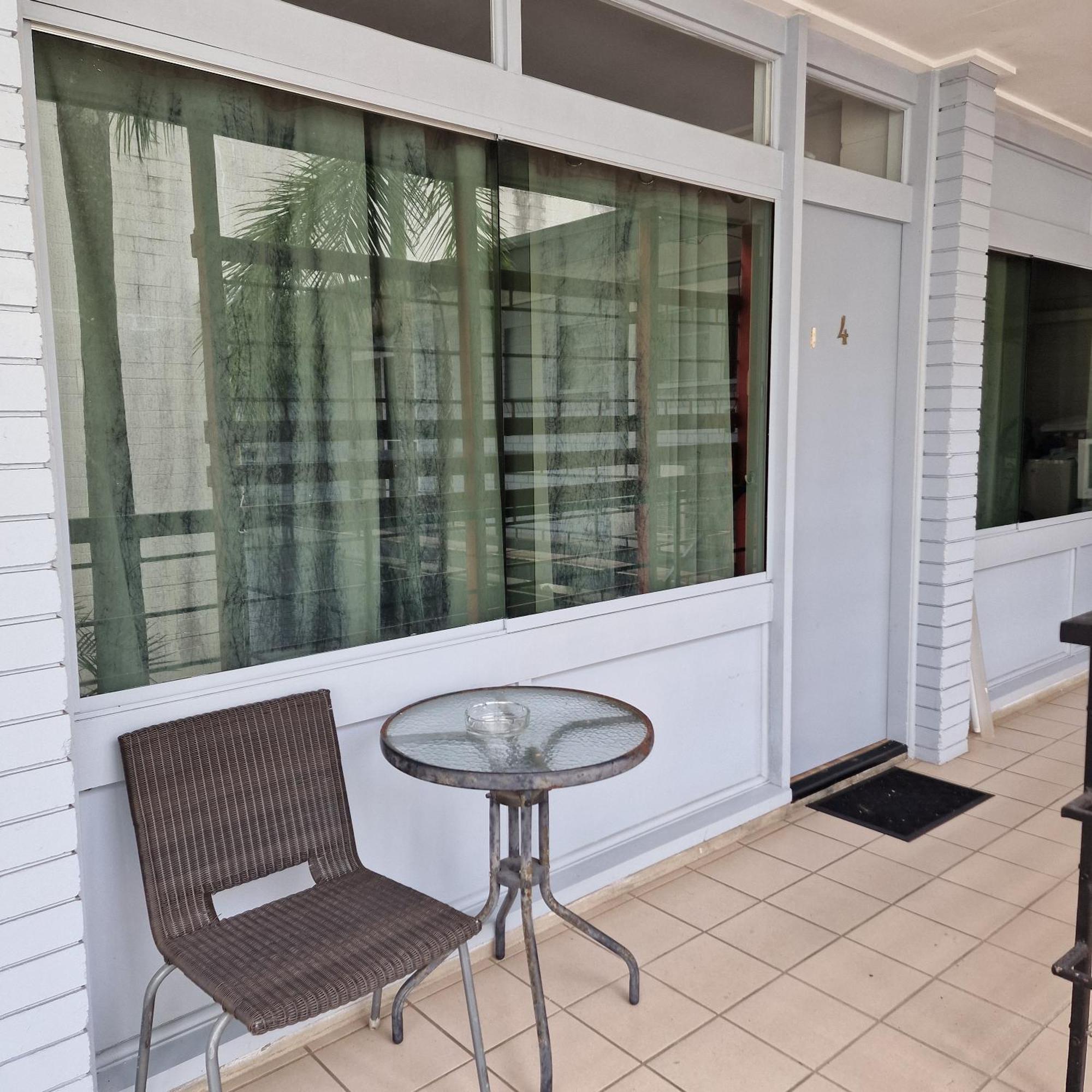 A1 Inn The City A1 Car Rentals Cairns Exterior photo